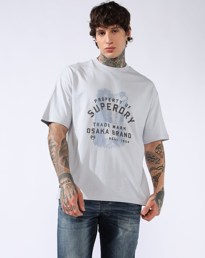 클래식한 토쿄 슈퍼드라이 스타일의 캐주얼 브랜드 그래픽 - Brand Streetwear Tokyo 리뷰 및 가격
